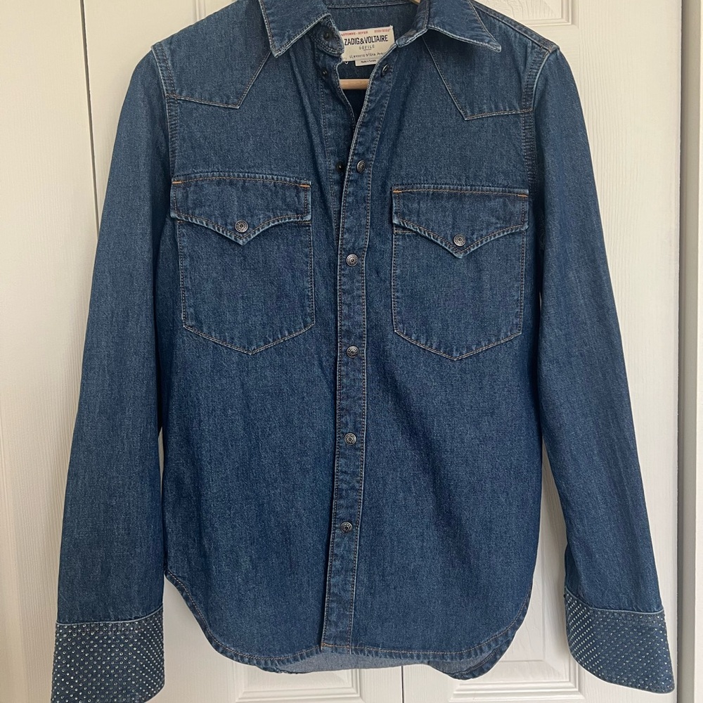 Zadig & Voltaire woman’s Denim Shirt w/ studded cuffs size small 100% cotton